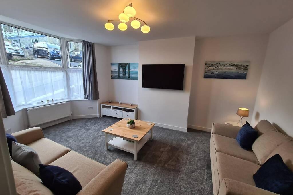 Beautiful Seaside Apartment With Parking Ventnor Buitenkant foto